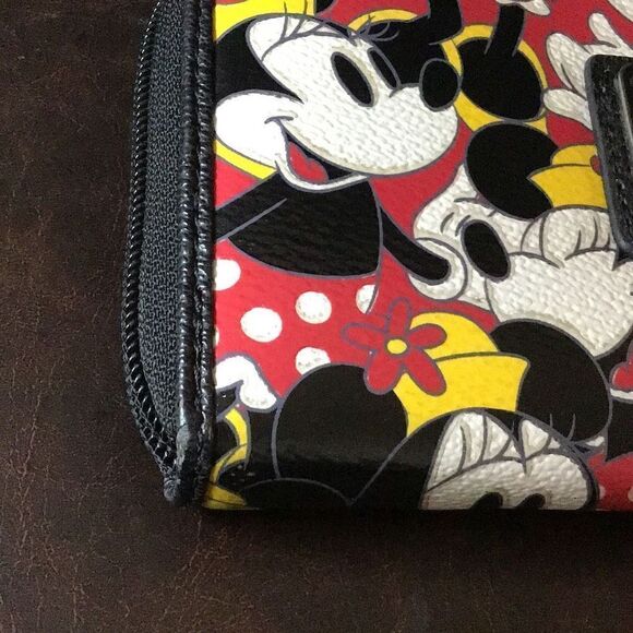 Wallet, Minnie mouse, Disney, loungeflywallet, minor dings, shown - Picture 8 of 8